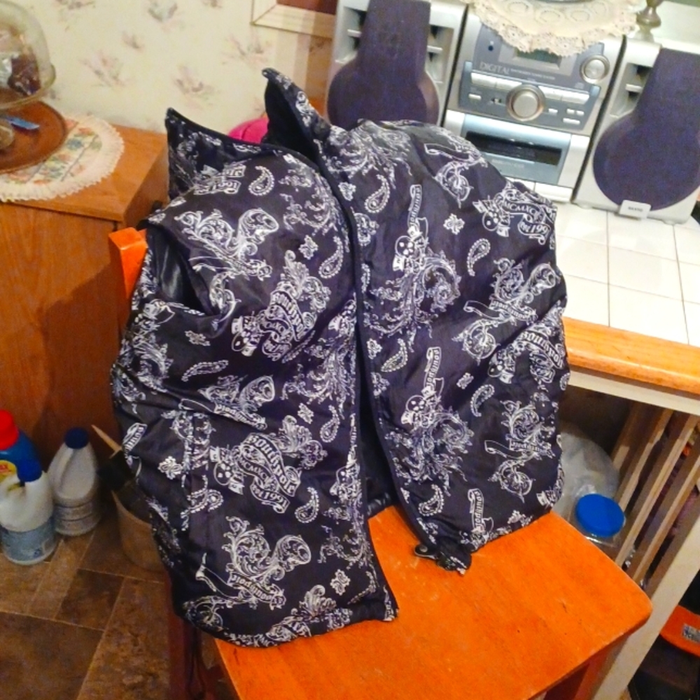 Sleevless South Pole Jacket